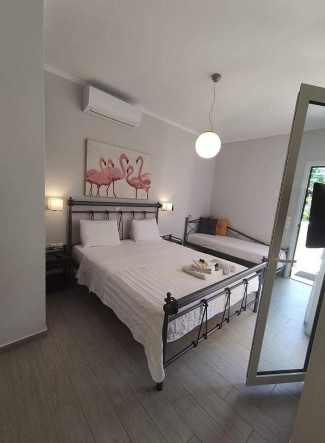 Tsoutis Rooms Almiropótamos Exteriör bild