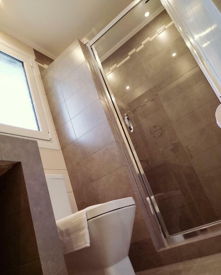 Tsoutis Rooms Almiropótamos Exteriör bild