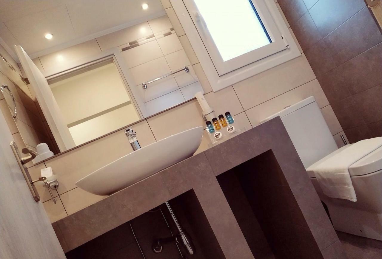 Tsoutis Rooms Almiropótamos Exteriör bild